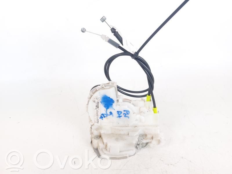 Suzuki Vitara (LY) Rear door lock 