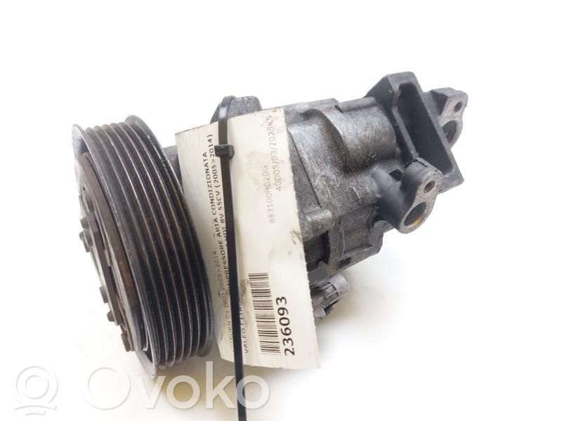 Kompresor / Sprężarka klimatyzacji A/C   883100H020G,883100H020G