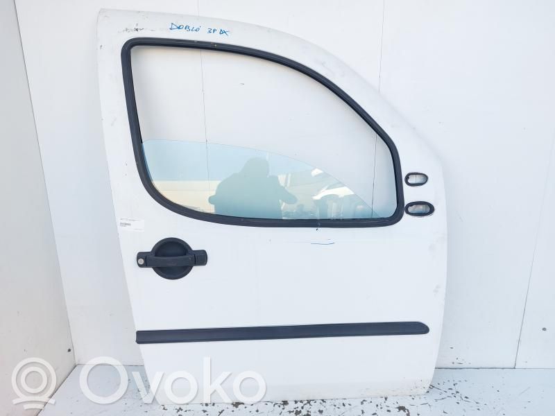 Fiat Doblo Puerta delantera 
