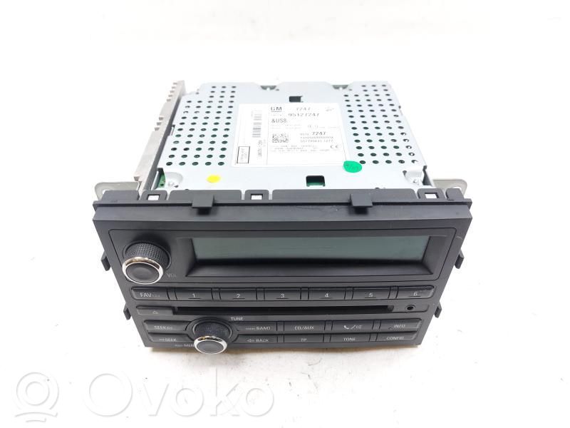 Chevrolet Aveo Radio / CD/DVD atskaņotājs / navigācija 