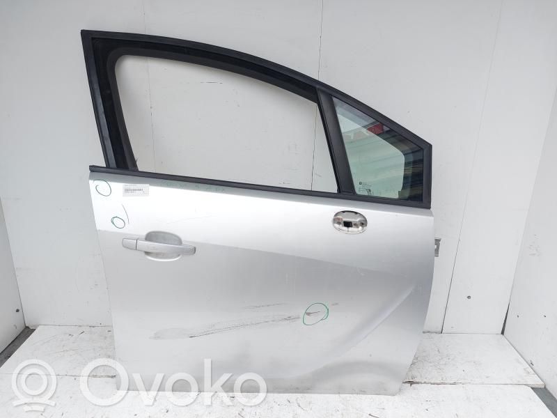 Opel Meriva B Priekinės durys 