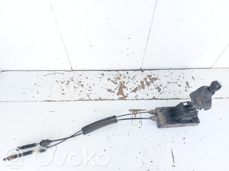 Dacia Lodgy Lewarek zmiany biegów / górny 