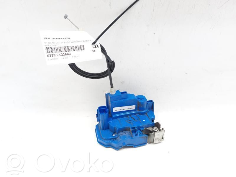 Fiat 500L Etuoven lukko 