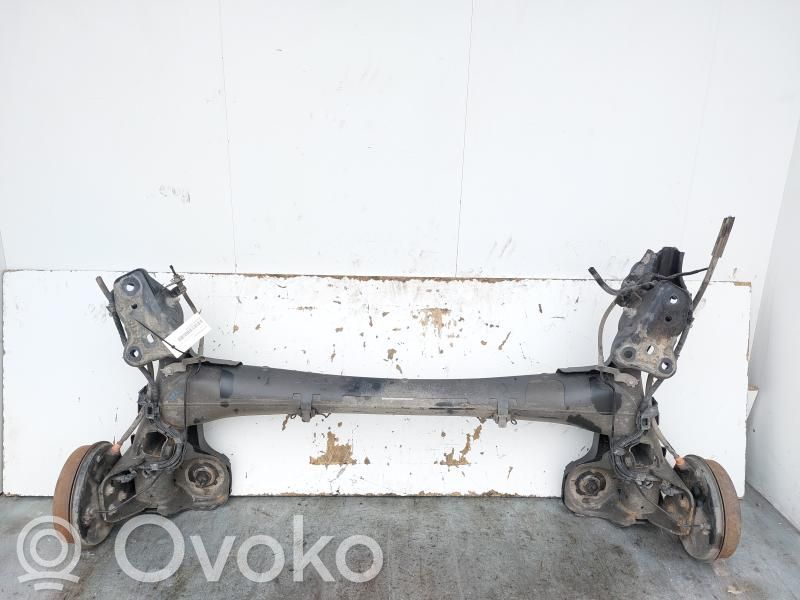 Opel Corsa F Belka osi tylnej 