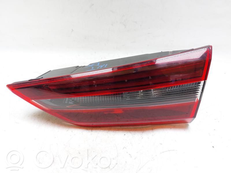 Opel Grandland X Rear/tail lights 