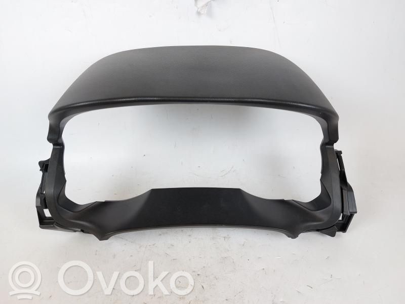 Suzuki Swift III Ramă consolă centrală 