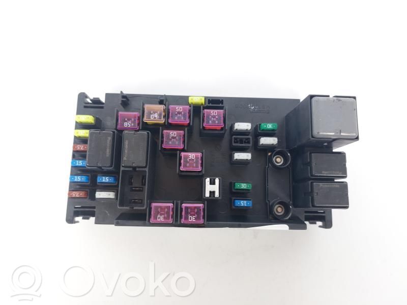 Módulo de fusible   82241SG051FM,82241SG051FM
