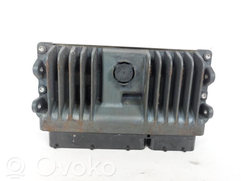 Toyota Yaris XP210 Engine control unit/module 