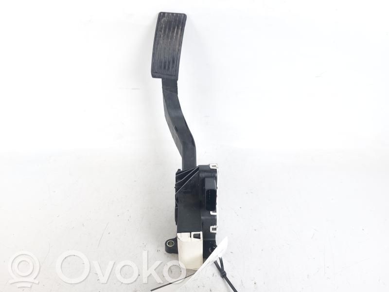 Opel Movano B Akceleratoriaus pedalas 