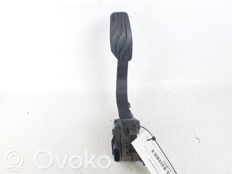 Renault Captur II Accelerator throttle pedal 
