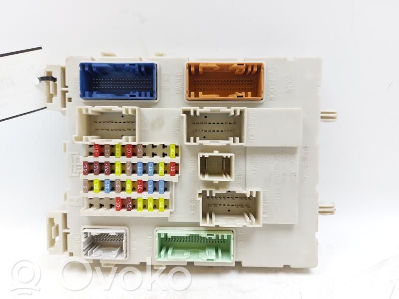 Ramka / Moduł bezpieczników   GV6T14A073VC,GV6T14A073VC