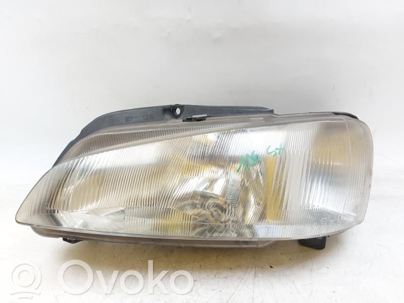 Peugeot 106 Scheinwerfer 