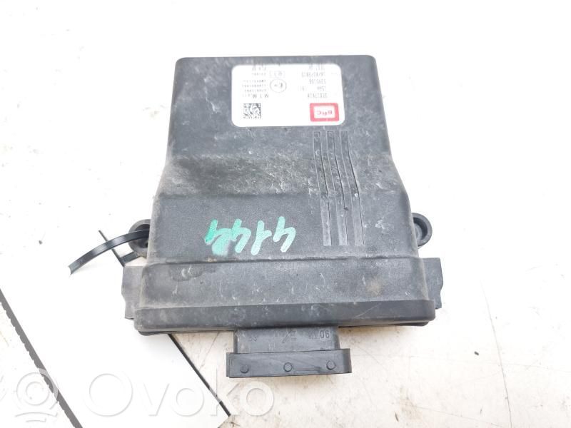 Sonstige Steuergeräte / Module   67R011002,67R011002