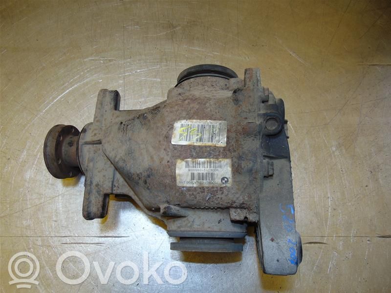 BMW 5 E60 E61 Galinis reduktorius 