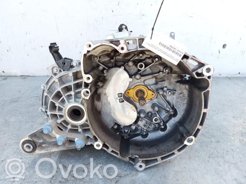 Manualna 5-biegowa skrzynia biegów   K05106350AA,68319227AA