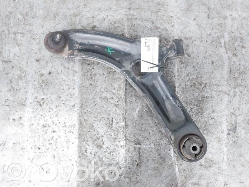 Hyundai i20 (PB PBT) Querlenker Achsschenkel vorne 