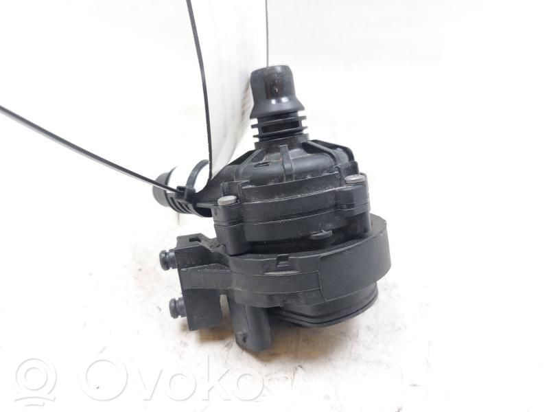 BMW 7 G11 G12 Bomba de agua 