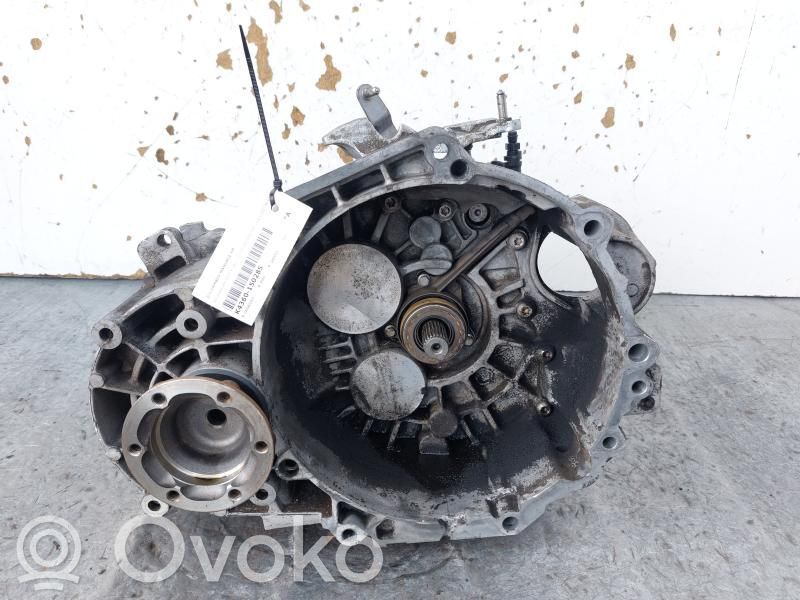Volkswagen Golf V Scatola del cambio manuale a 5 velocità 