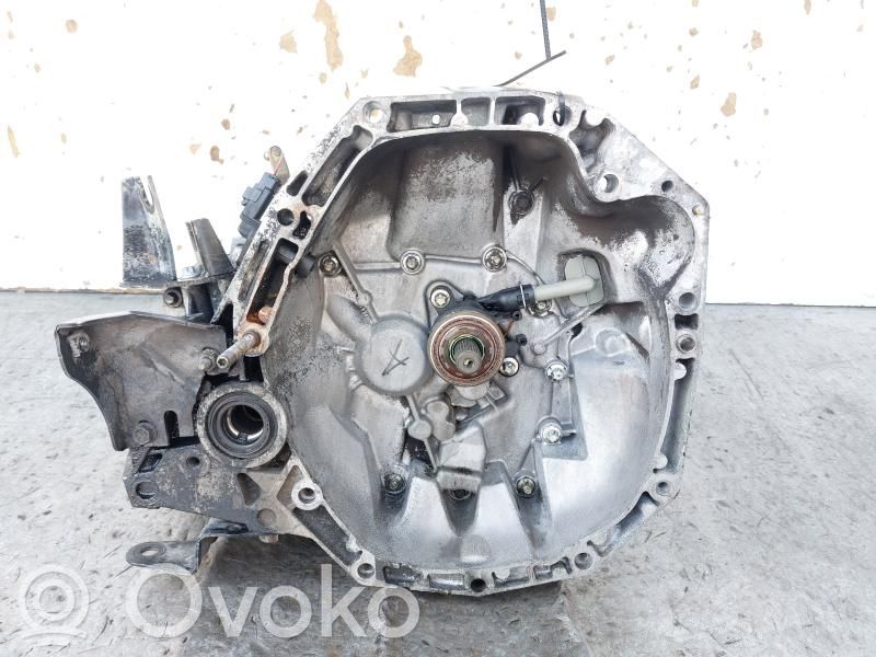 Nissan Micra Manualna 5-biegowa skrzynia biegów 