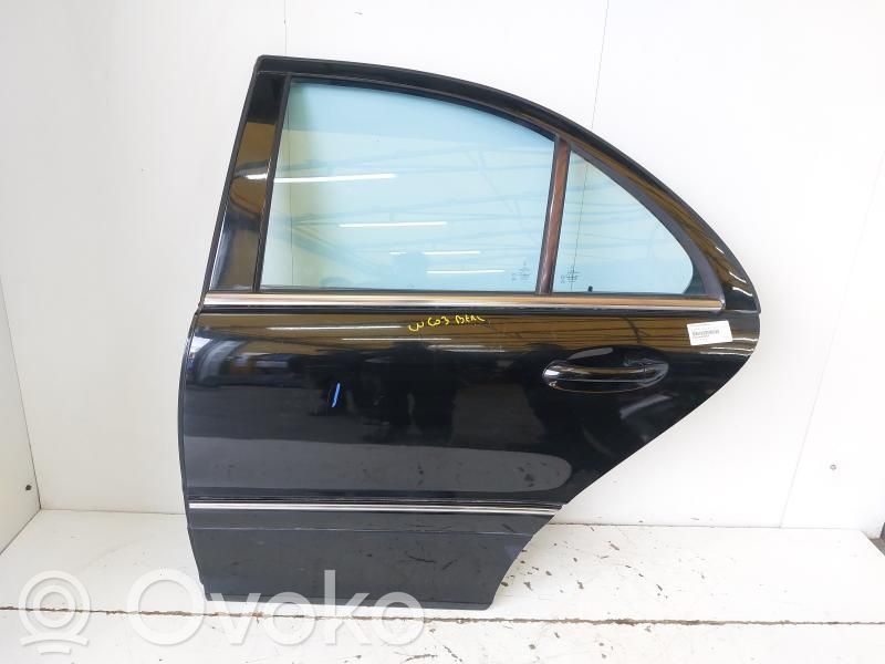 Mercedes-Benz C W203 Puerta trasera 