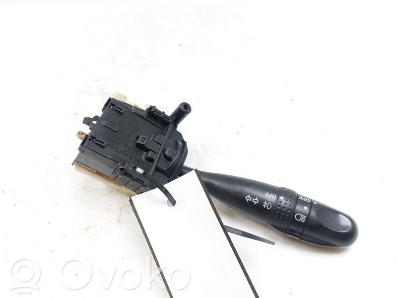Toyota Corolla E120 E130 Interruptor de luz 