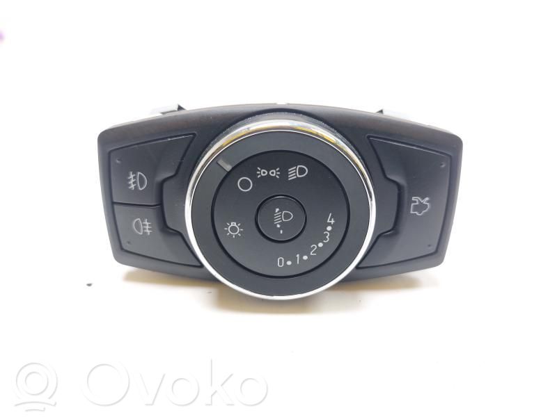 Comutator lumini   2308749,E4B513A024BC