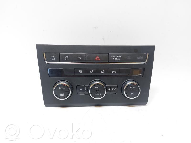 Seat Leon (5F) Center console 