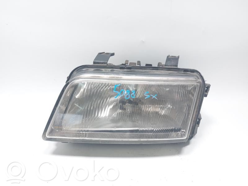 Audi A4 S4 B5 8D Faro/fanale 