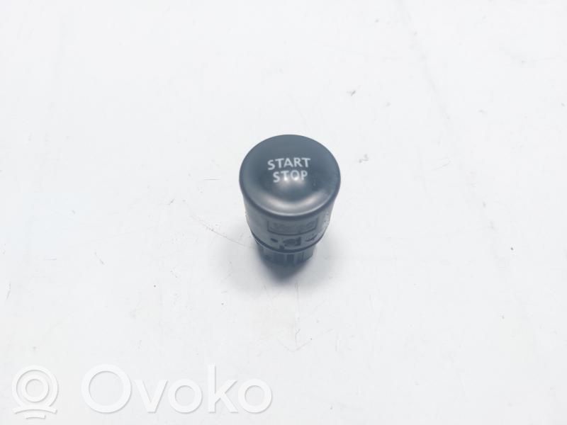Renault Clio IV Ignition lock 