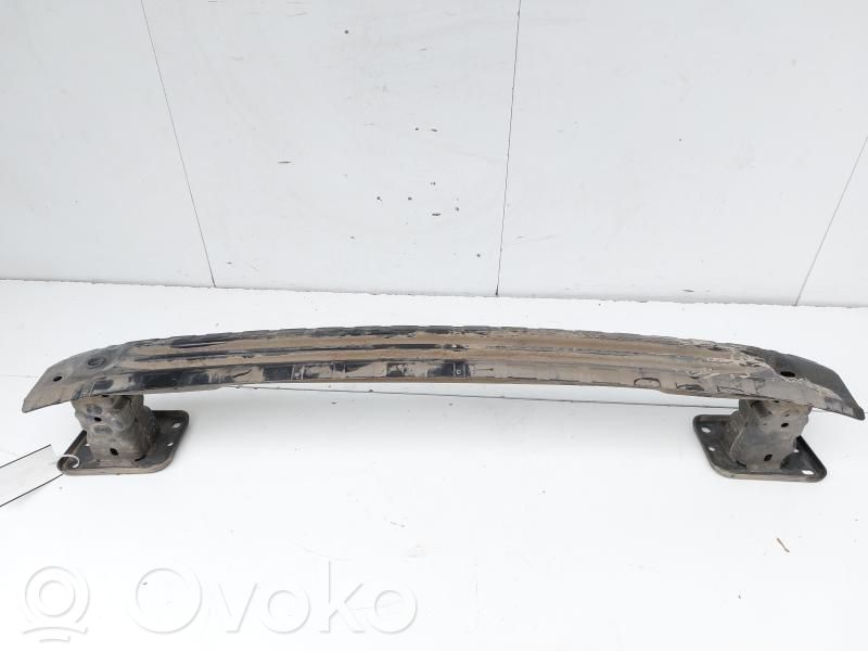 Ford Focus Aizmugurē bampera balka 