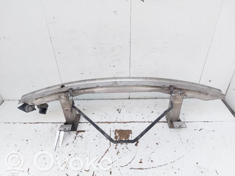 BMW X3 E83 Priekšpusē bampera sija / balka 