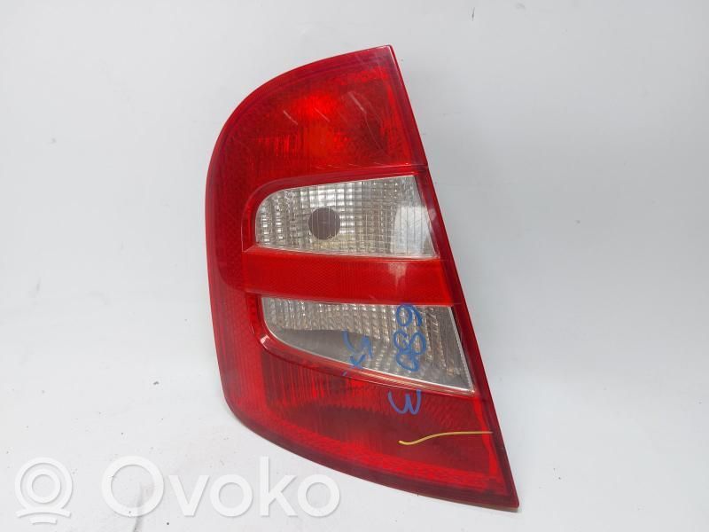 Skoda Fabia Mk1 (6Y) Lampă spate în caroserie 