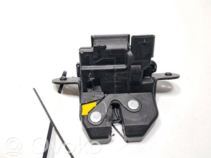 Fiat 500X Tailgate lock latch 