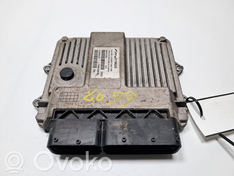 Lancia Ypsilon Engine control unit/module 