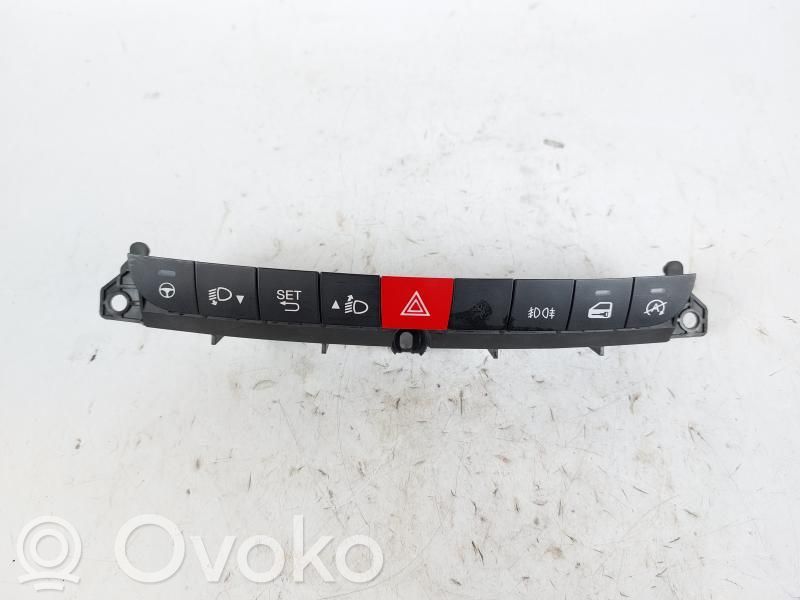 Fiat 500L Center console 