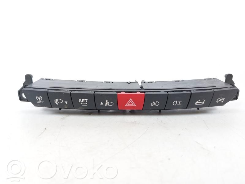 Fiat 500L Tunel środkowy 