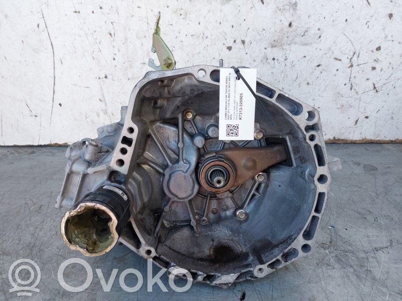 Toyota Yaris Boîte de vitesses manuelle à 5 vitesses