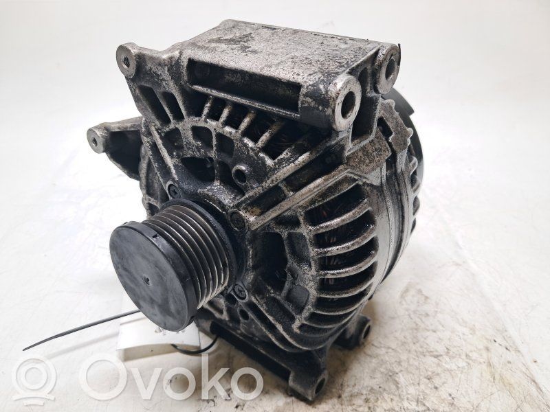 Mercedes-Benz C W203 Alternator 
