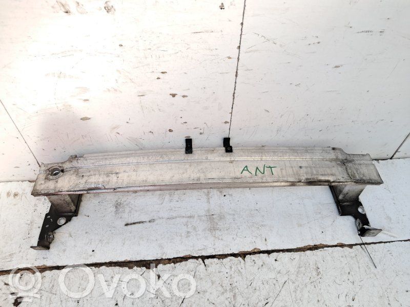 Audi A1 Priekšpusē bampera sija / balka 