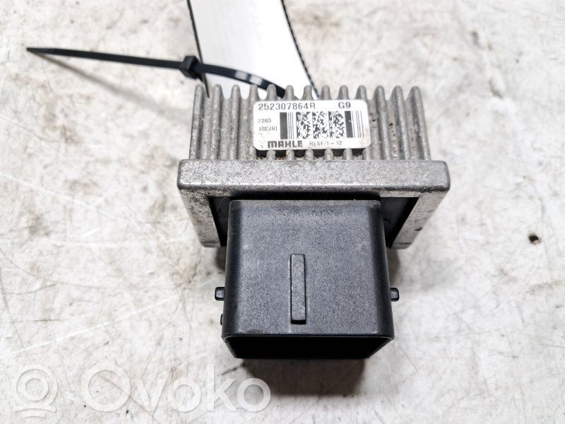 Sterownik / Moduł ECU   252307864R,252307864R
