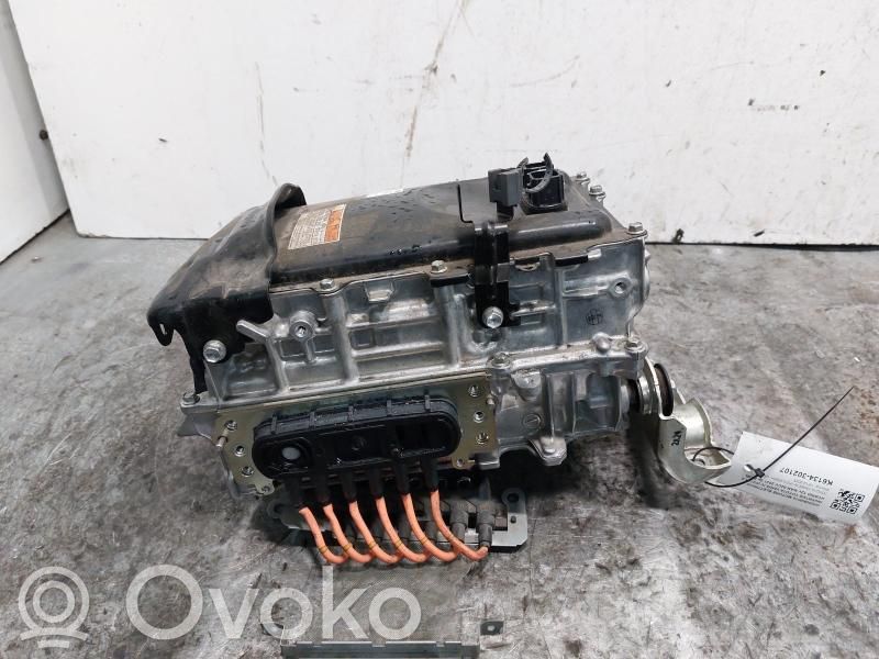 Toyota Yaris Motor vehicul electric 