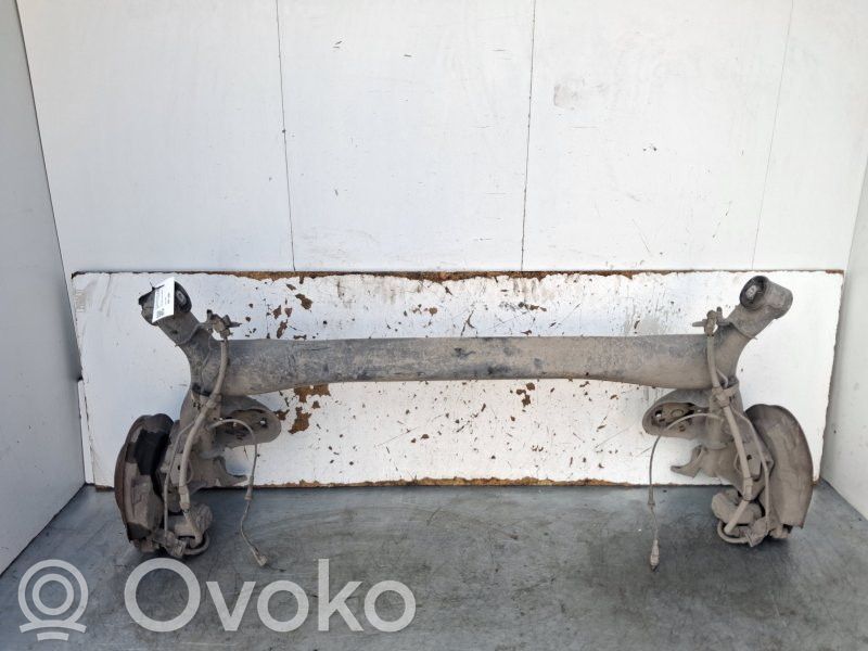Nissan Qashqai Belka osi tylnej 