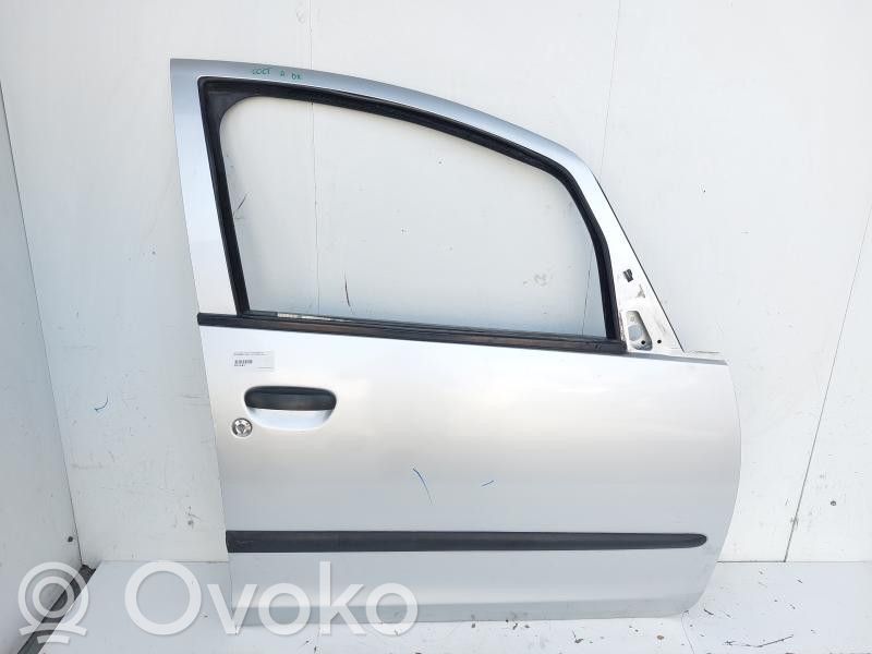 Mitsubishi Colt Porte avant 