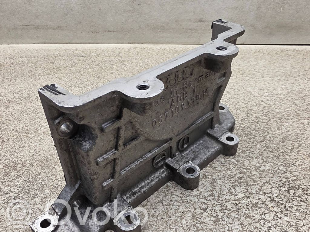 Engine head   057109130K