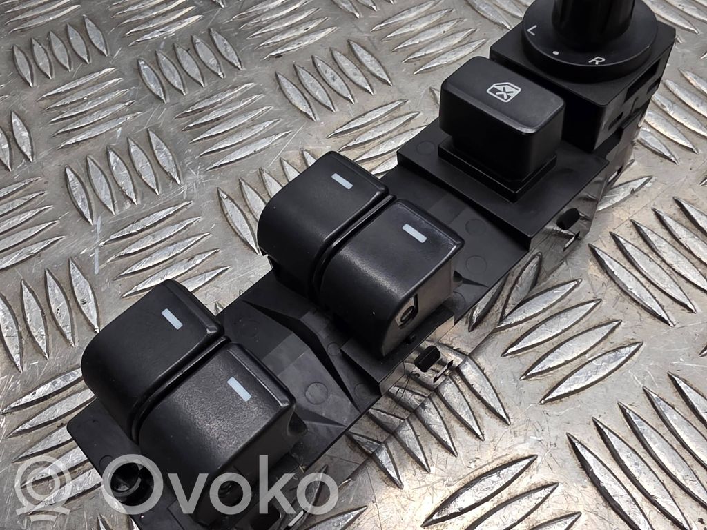 Mazda 6 Electric window control switch 