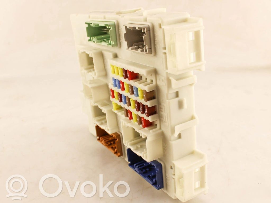 Ford Kuga II Fuse module 