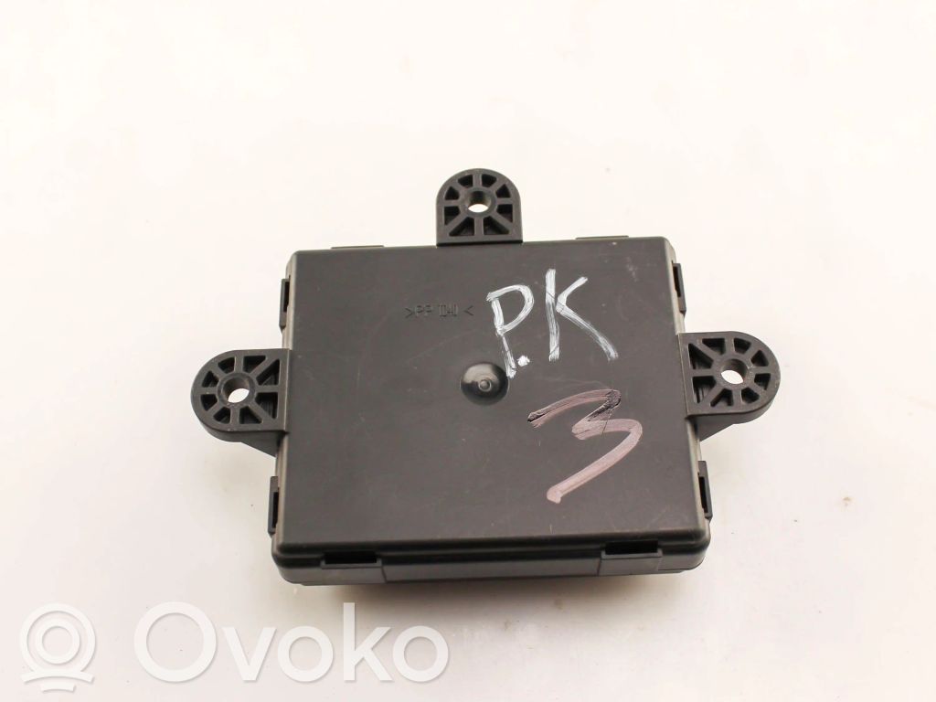 Ford Kuga II Door control unit/module 