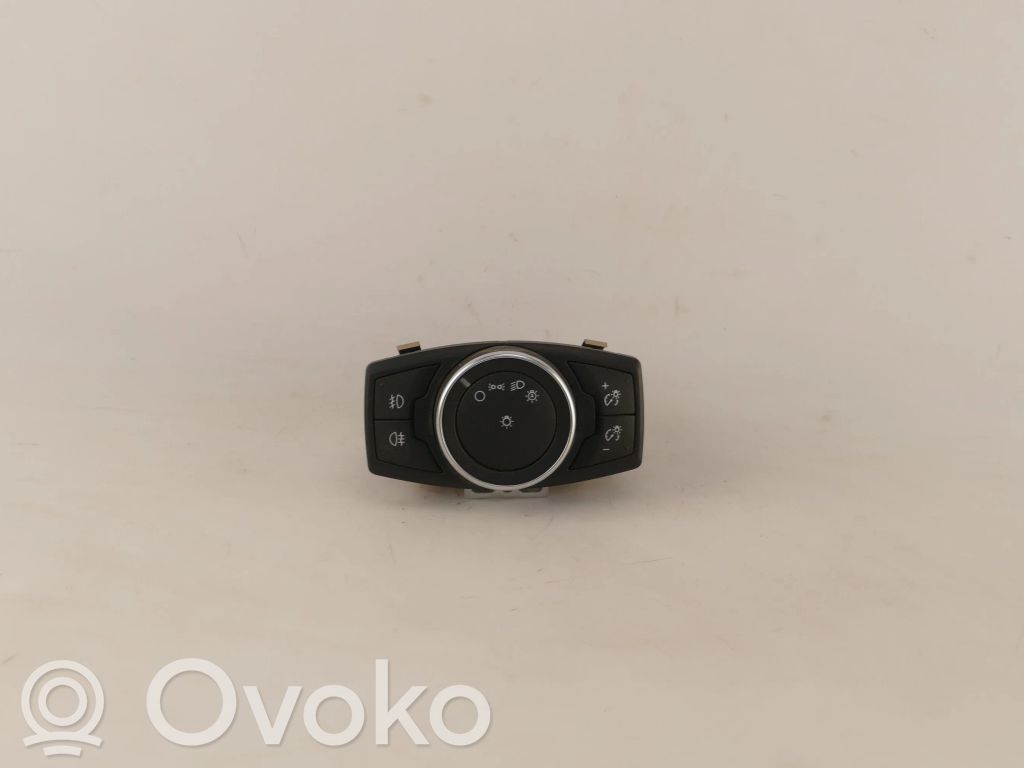 Ford Focus Light switch 