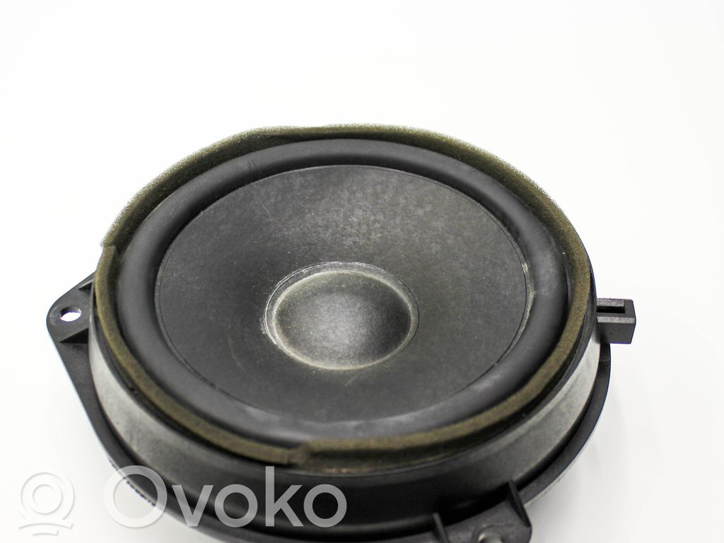 Jaguar XK - XKR Rear door speaker 