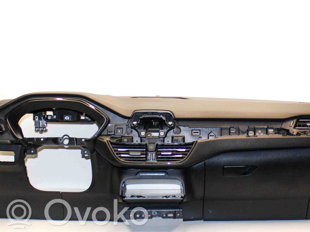 Ford Kuga III Kojelauta 